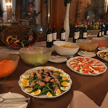 Loredana 3* ליביניו