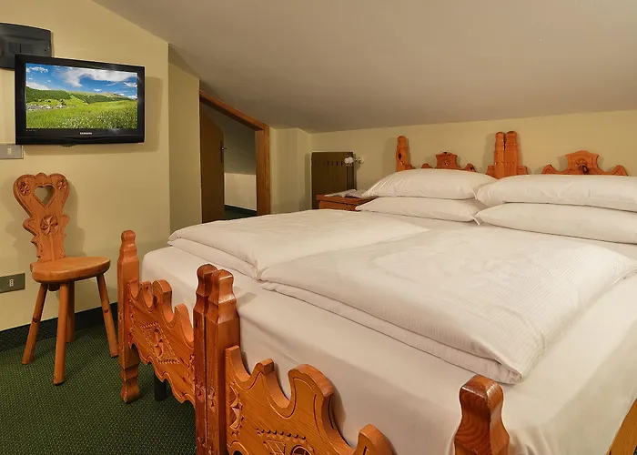 Loredana Hotel