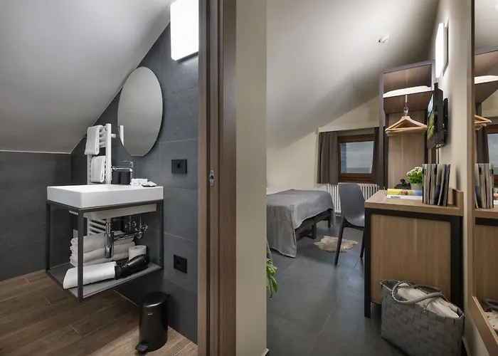 Loredana Hotel 3*